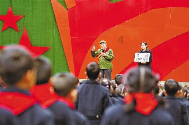 蜡笔小新兄妹春节大拜年
